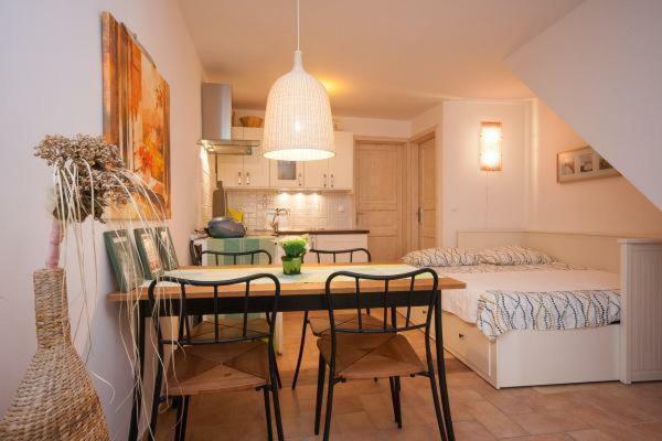 Apartments Mediteranea Baška Екстериор снимка