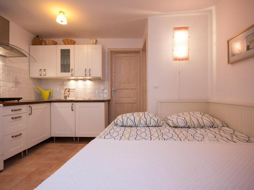 Apartments Mediteranea Baška Екстериор снимка